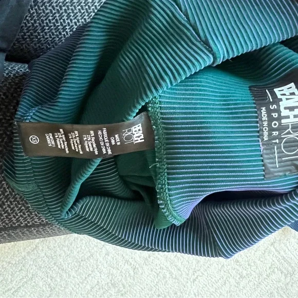 Beach Riot set - Picture 7 of 7